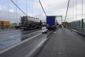 Schwerer LKW VU PKlemm A 4 Rich Olpe auf der Rodenkirchener Bruecke P009